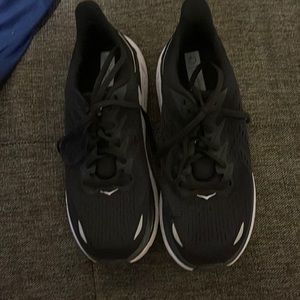 Hoka Clifton 8 womens 8.5